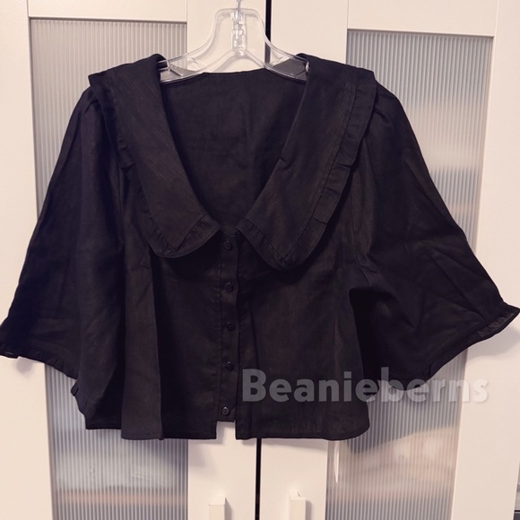 Marlow and Mae Tops - NWT Marlow and Mae 100% Linen Sylvie Blouse in Black Size S